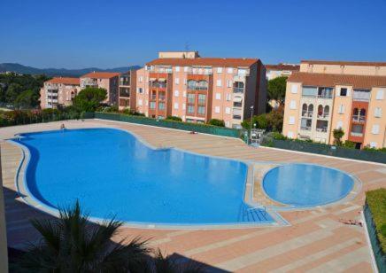 Appartement Zen A Frejus Avec Jardin, Piscine, Tennis, Proche Mer Luaran gambar