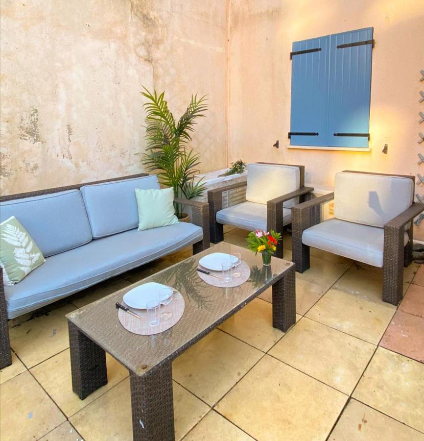 Appartement Zen A Frejus Avec Jardin, Piscine, Tennis, Proche Mer Luaran gambar