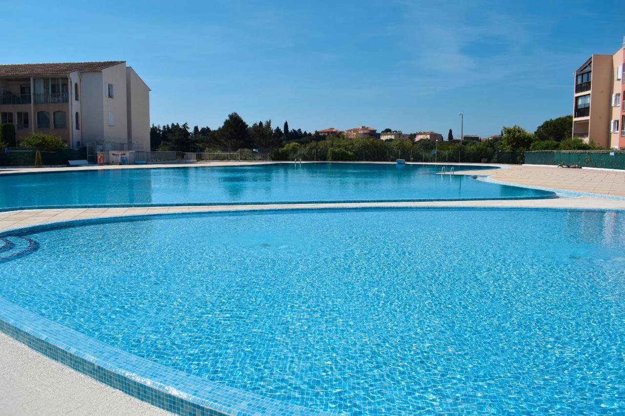Appartement Zen A Frejus Avec Jardin, Piscine, Tennis, Proche Mer Luaran gambar
